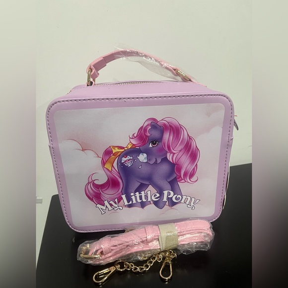Cakeworthy x My Little Pony Lunchbox Purse - Picture 9 of 10